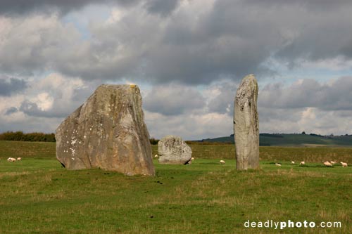 The Cove: Stones Circle in Avebury