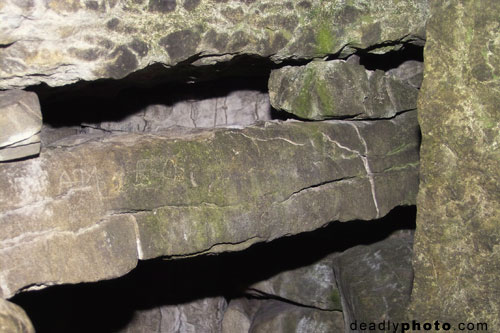 Interior of Cairn G, detail of lintels, Carrowkeel