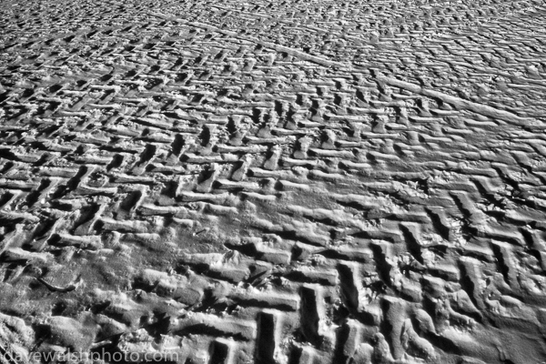 Zig-Zag tyre marks on the snow of frozen Lake Inari, Lapland, Finland, 2005